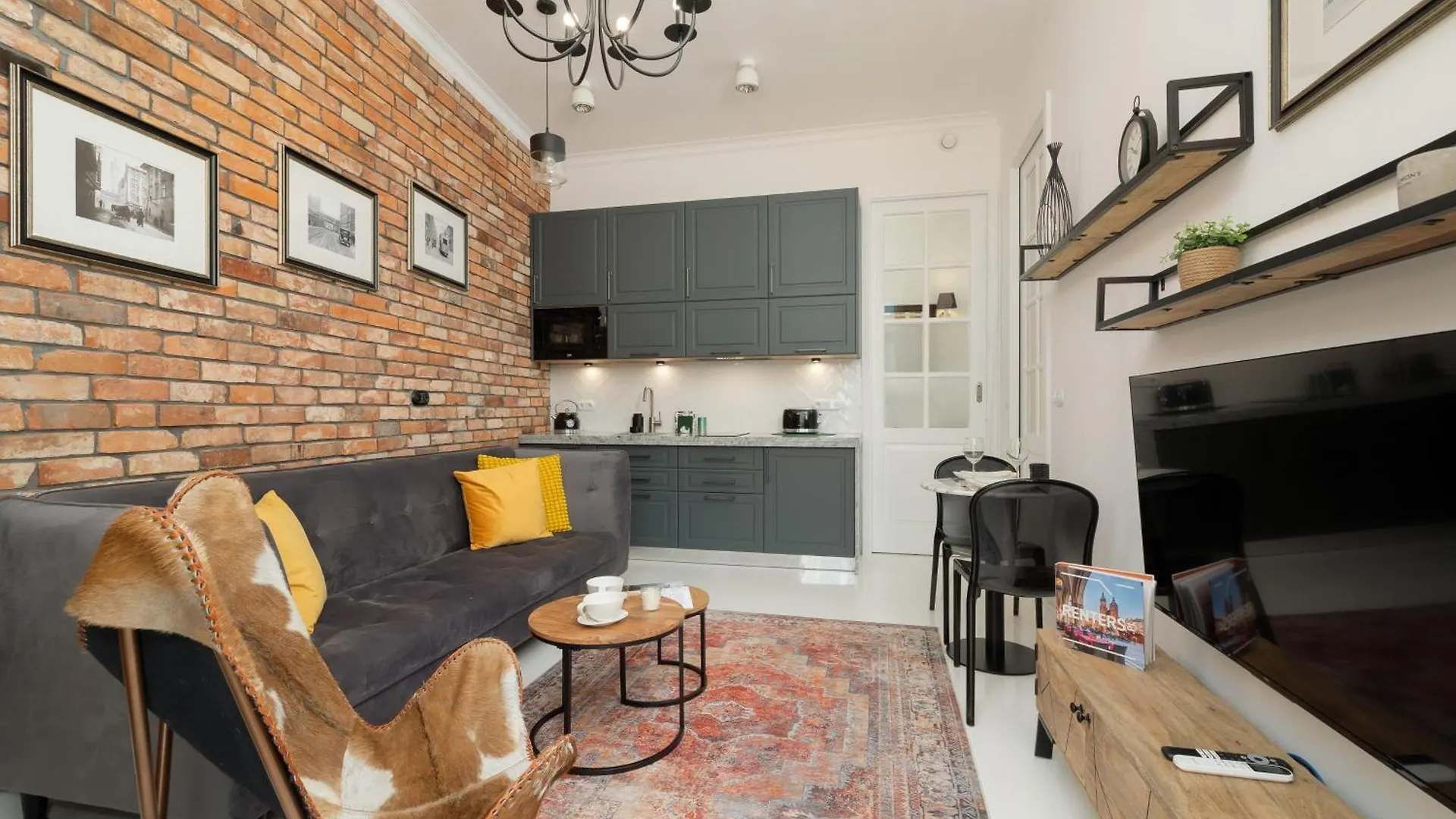 Cosy Apartments With Air Conditioning By Noclegi Renters Krakow Poland