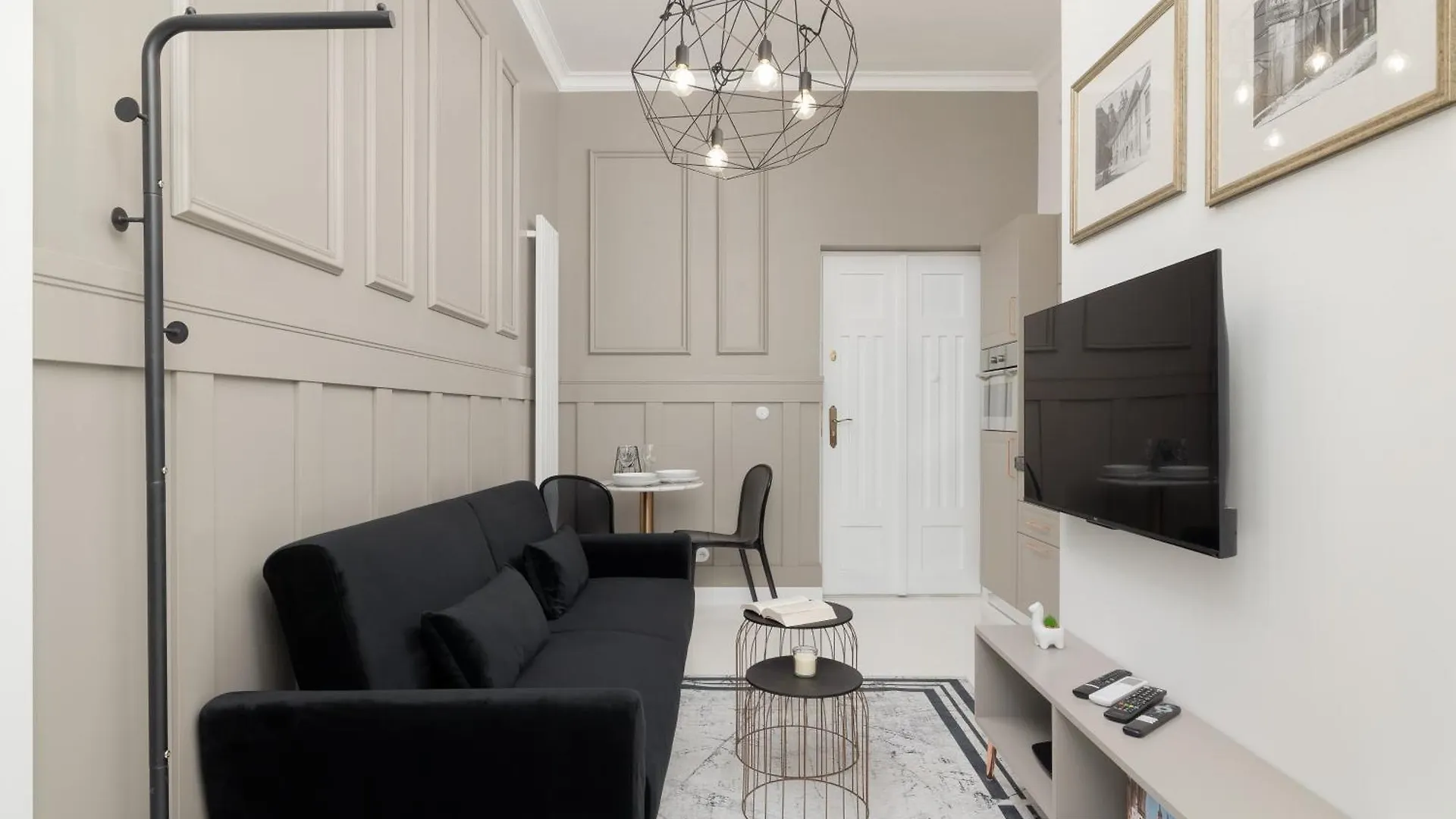 Cosy Apartments With Air Conditioning By Noclegi Renters Krakow
