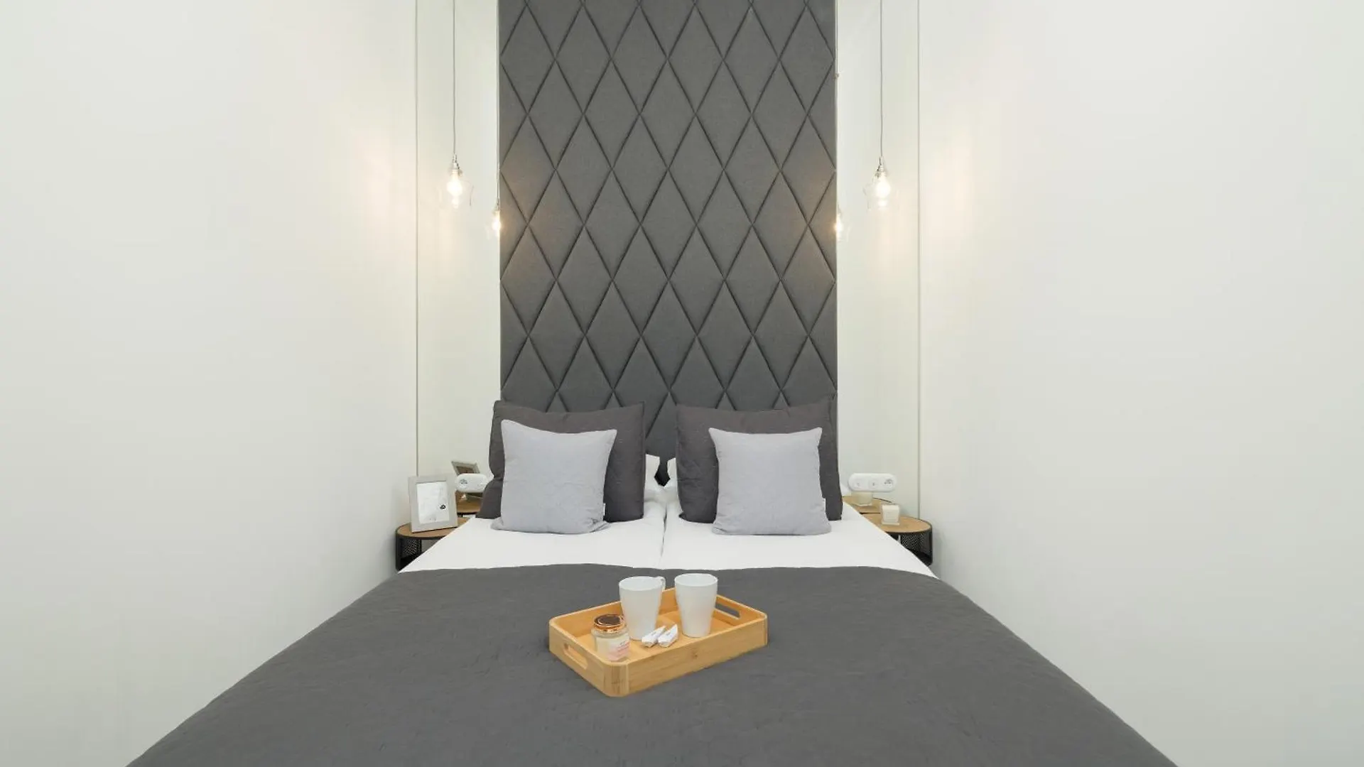 Cosy Apartments With Air Conditioning By Noclegi Renters Krakow Poland